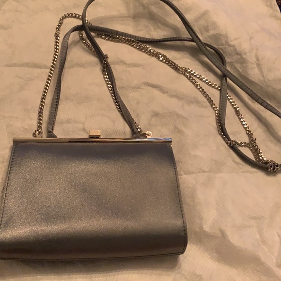 LC Gray Satin Evening Bag. - Picture 3 of 4